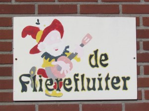 De Flierefluiter (Small)